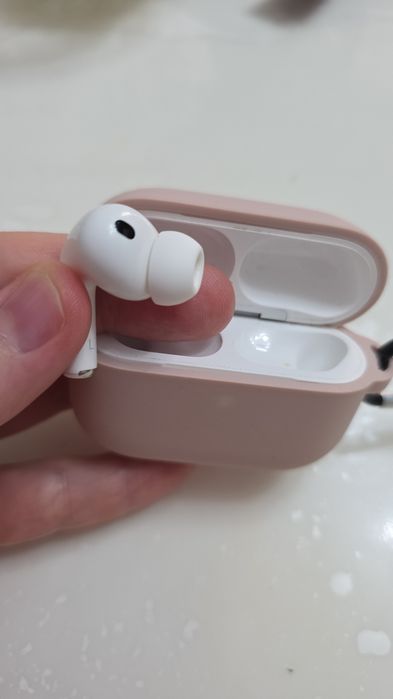 Продам наушник AirPods 3 Pro