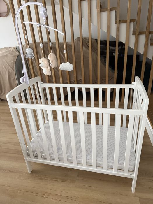 Pãtuț cosleeper cu saltea si carusel inclus