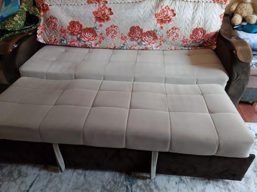 Продается диван  "дельфин"