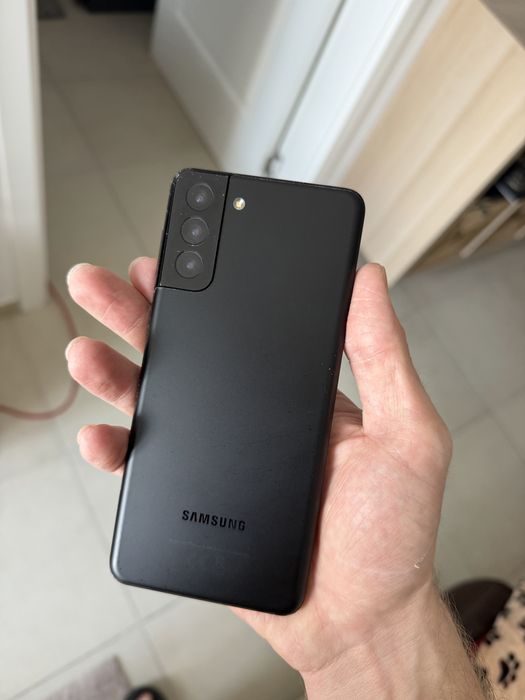 Samsung Galaxy S21+ 256GB в отлично техническо състояние