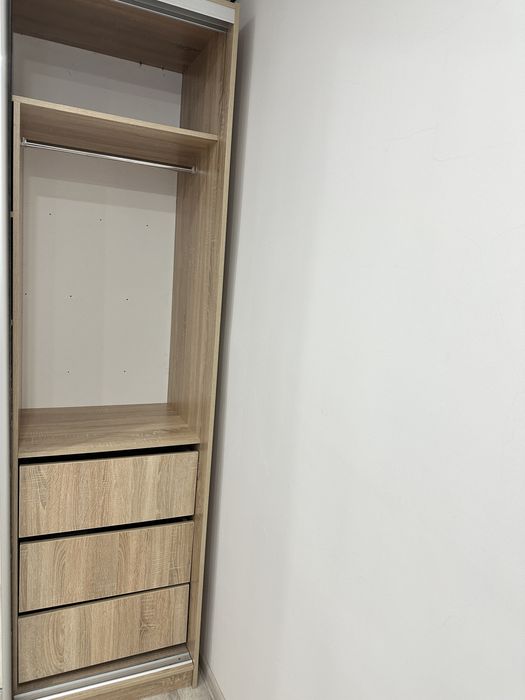 Шкаф для одежды….