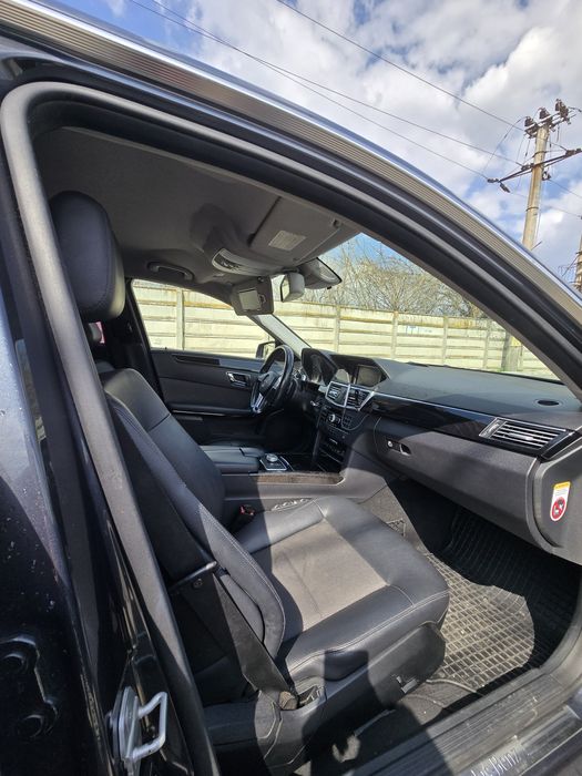 Mercedes-Benz Clasa E (W212) 2011 | 2.2 CDI Diesel | Automat | Avantgarde |