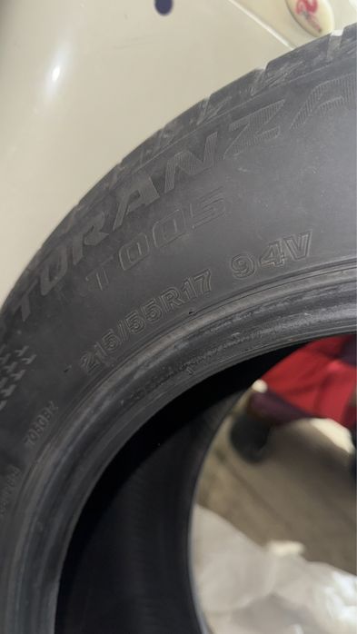 Шины в комплекте 215/55/17