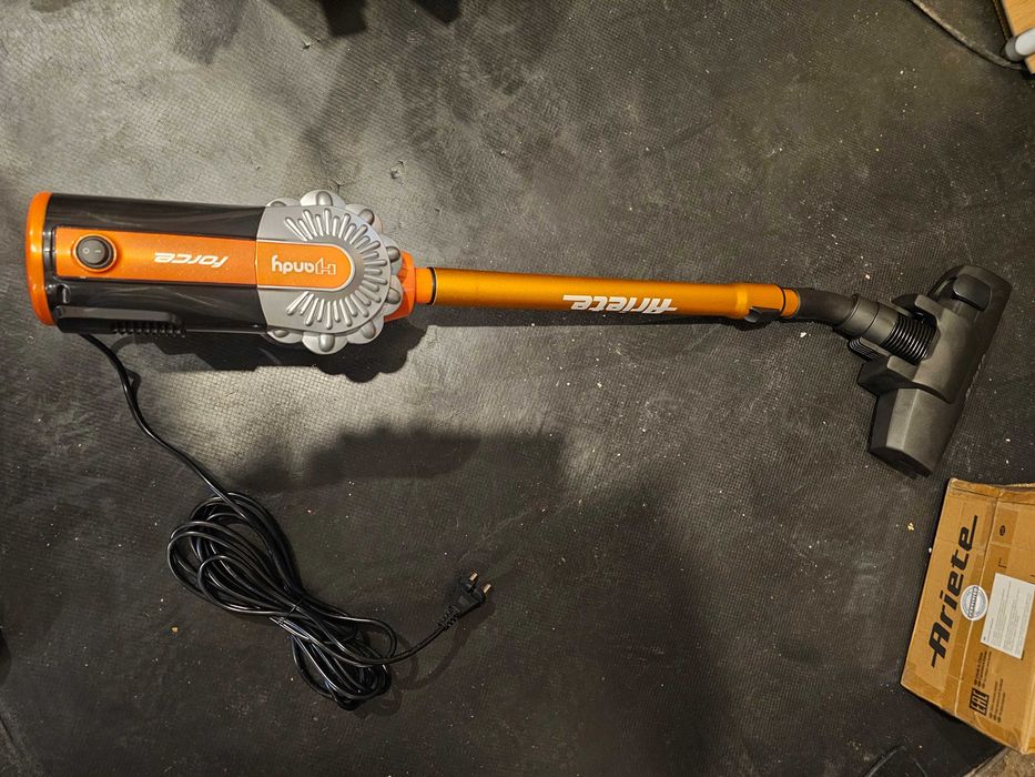 Aspirator Ariete Handy force Cyclonic pet care