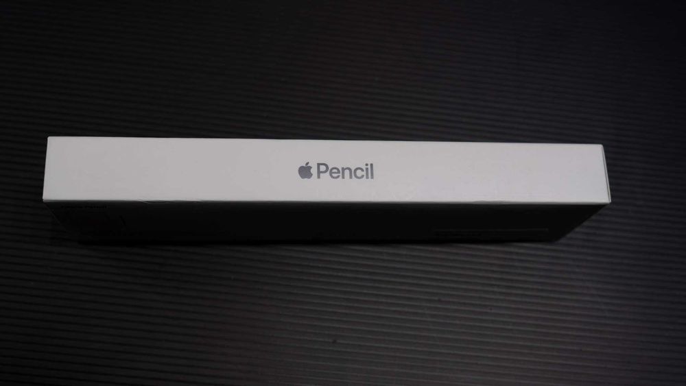 Apple iPad Pro 12.9 2018 - 256GB + Apple Pencil 2 + 2 кейса