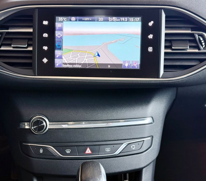 Peugeot 308 1.2i Auto 130hp 2016