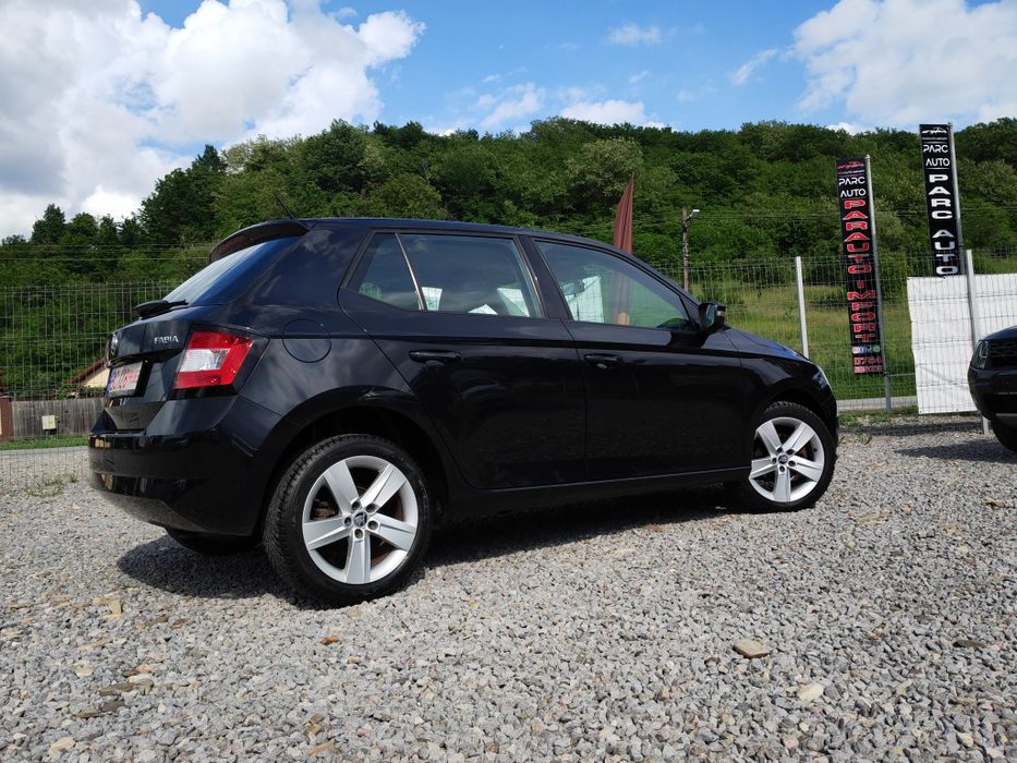 SKODA Fabia 2018 — imagine 4