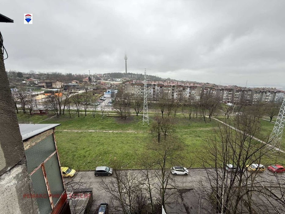 Двустаен апартамент за ремонт кв. Дружба 1