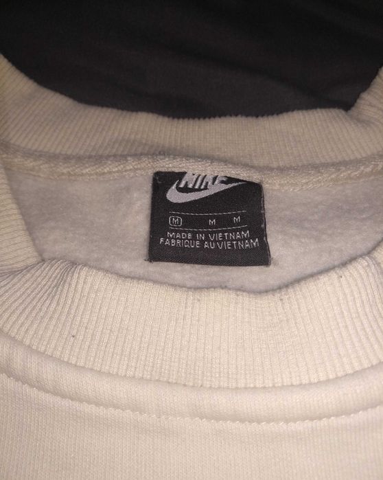 Светло жълто худи Nike