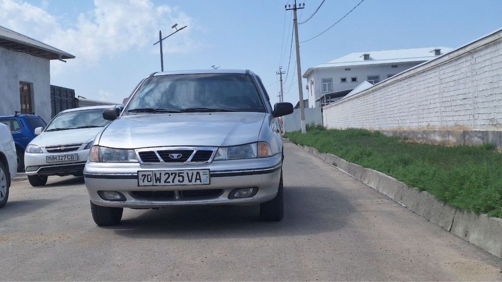 Nexia 1 SONS Daewoo 2003 sotiladi