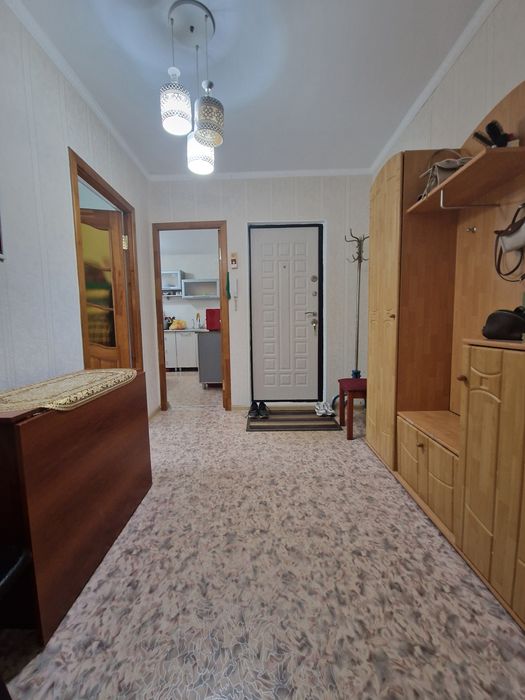 Продам 3 кв 70 квм рн Шанхай