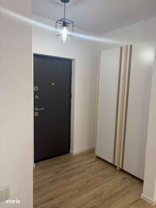 De inchiriat apartament 2 camere cu terasa si parcare