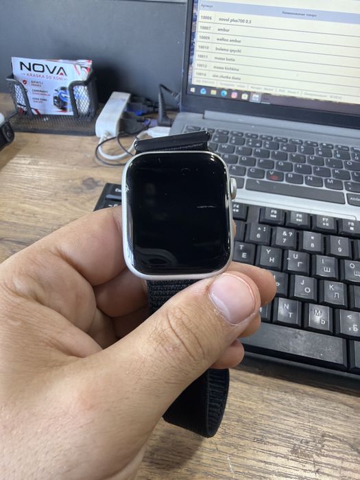 Apple watch 9 silver