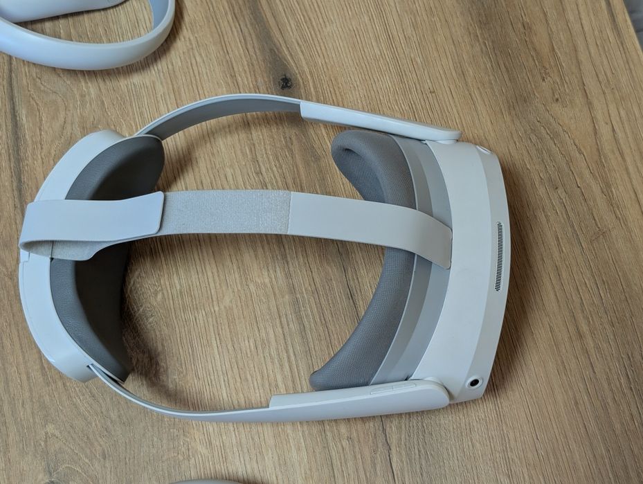 VR headset Pico 4