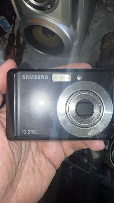 Продам цифровой фотоаппарат