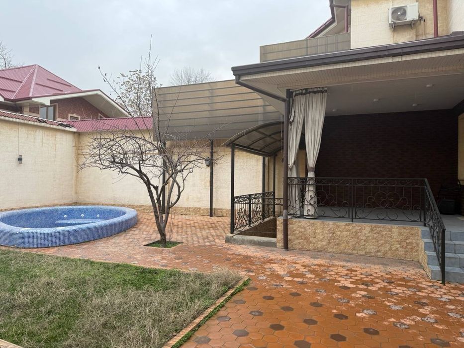 Дом Катта Дархан 3,2 сотки