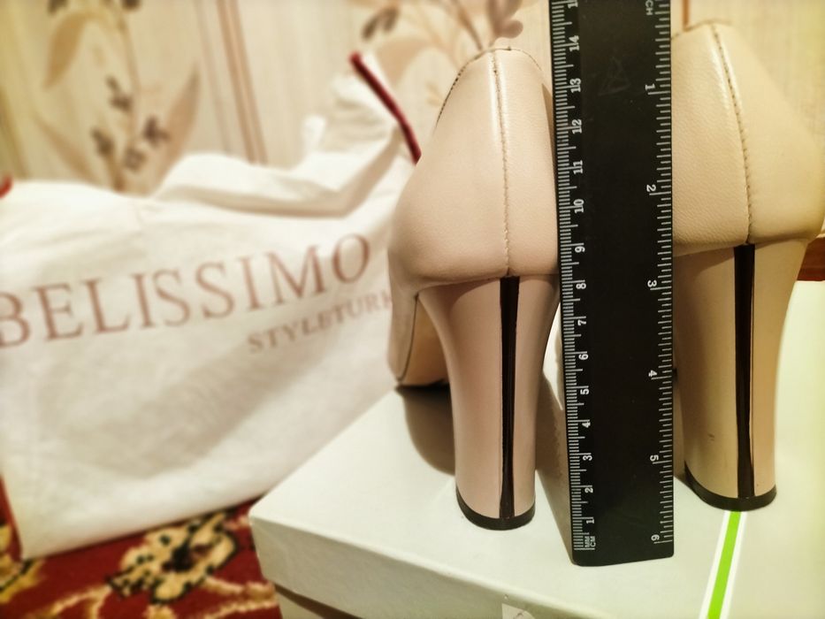 Продам очень красивые и удобные туфли