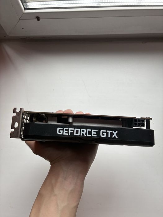 Palit GTX 1650 4 gb