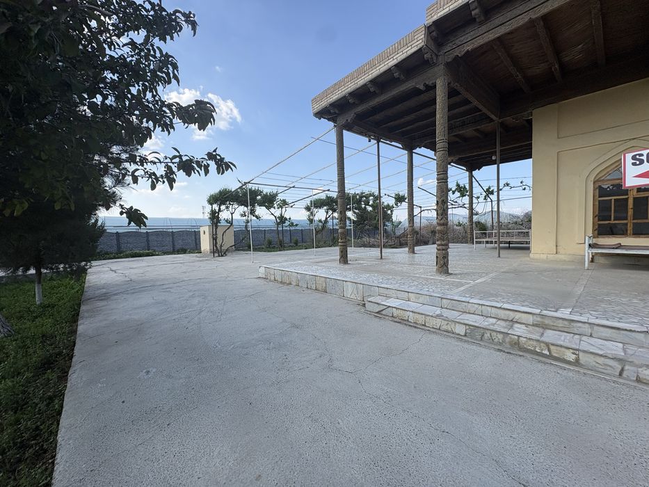 Продаётся участок с готовым бизнесом (кафе + земля)