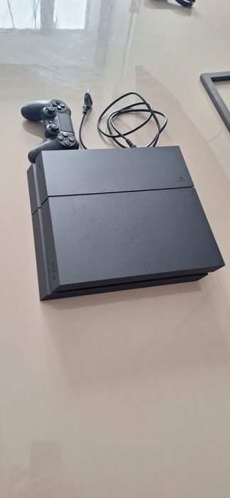 PlayStation 4 PS4 500GB CUH-1216B – Funcționează perfect