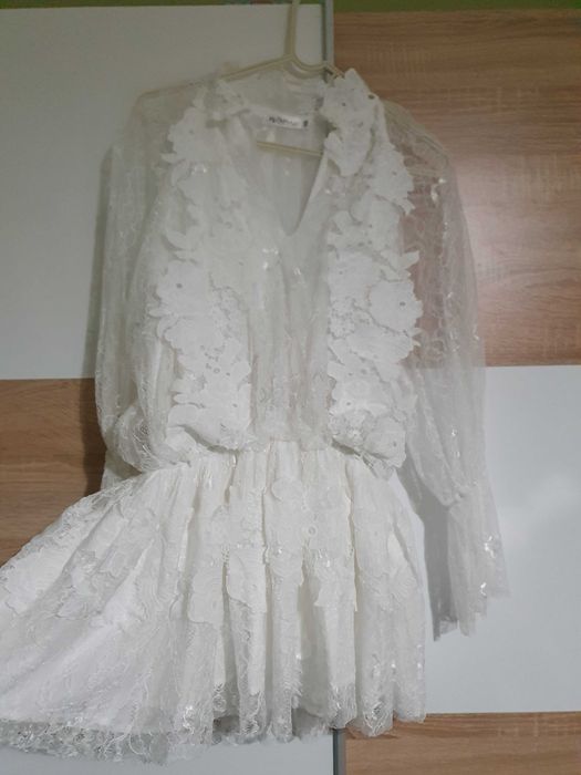 Рокля чисто нова