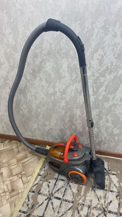 Пылесос сатылады