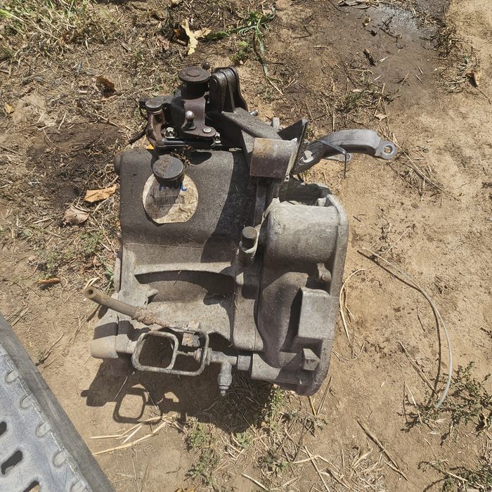 Скоростна кутия мерцедес а180  дизел