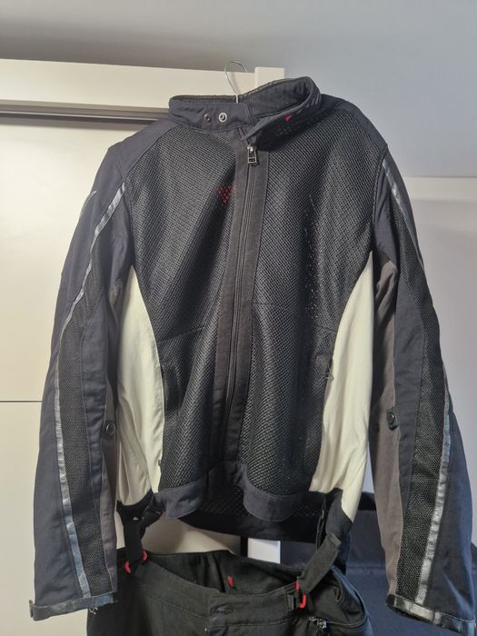 Costum moto dainese marime 54