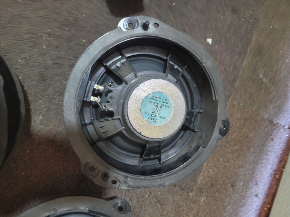 Boxa Audi A4 B9 A5 Bang Olufsen 2016-2023 cod 8W5035411A