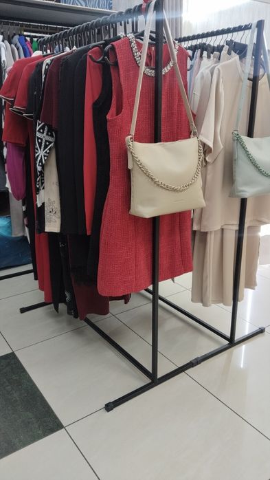 Продам торговое оборудование