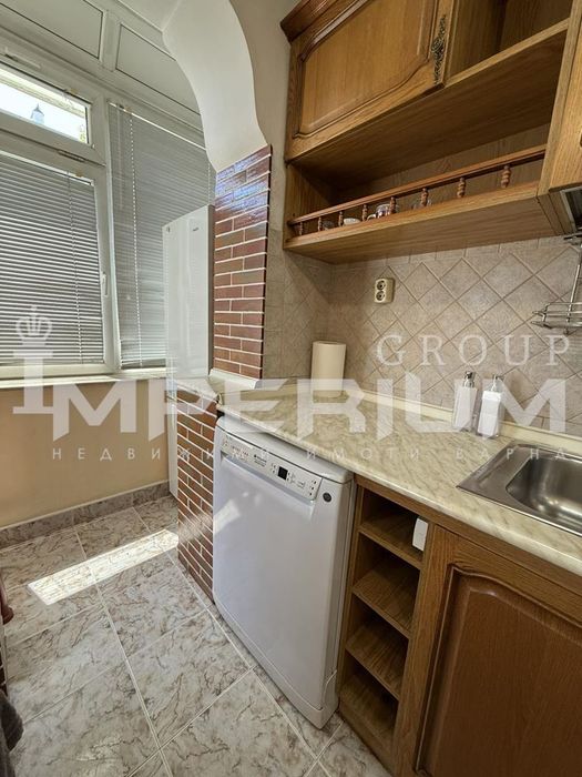 Дава се под наем Тристаен апартамент в Варна, Спортна зала - 90 кв.м за 714 € - Снимка #4