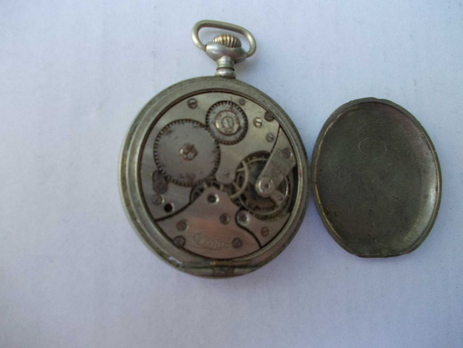 Ceas vechi de buzunar DOXA defect