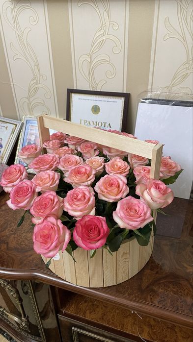 Свежие, ароматные розы