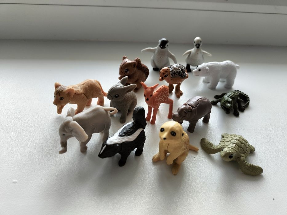 Продам полную серию Киндер натунс