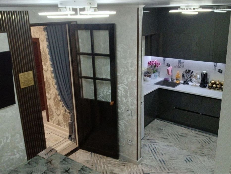 -МЕТРО ЧИЛАНЗАР 3/1/5 ЕВРО Мебель+Тех Чиланзар Ц-Квартал, Продаётся