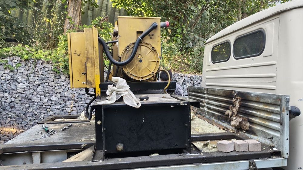 Дизельный генератор Caterpillar на 22кВт