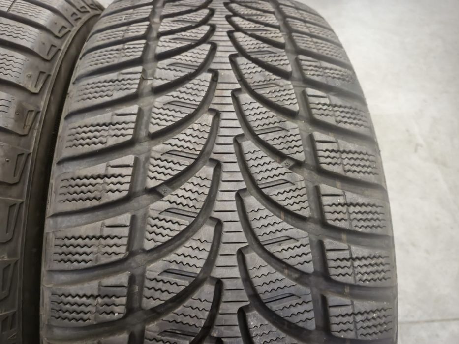 4 anvelope iarna Bridgestone 255 50 20 aproape noi