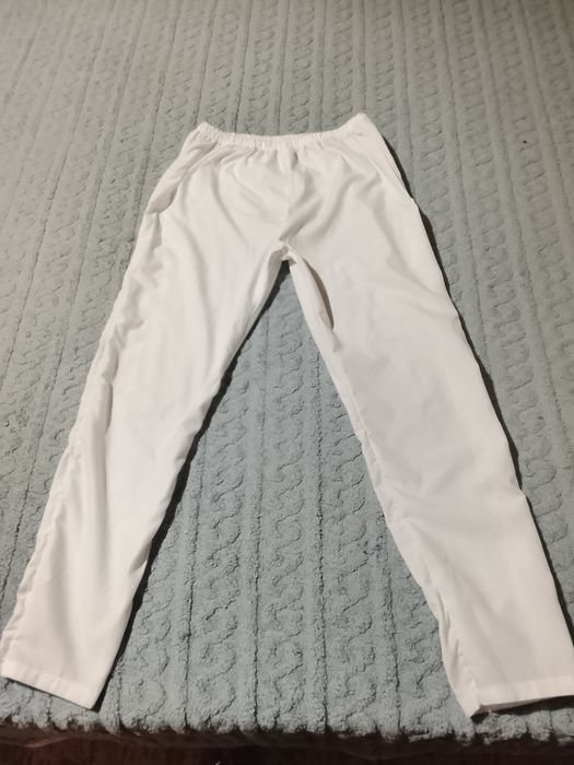 Продам медицинский халат штаны