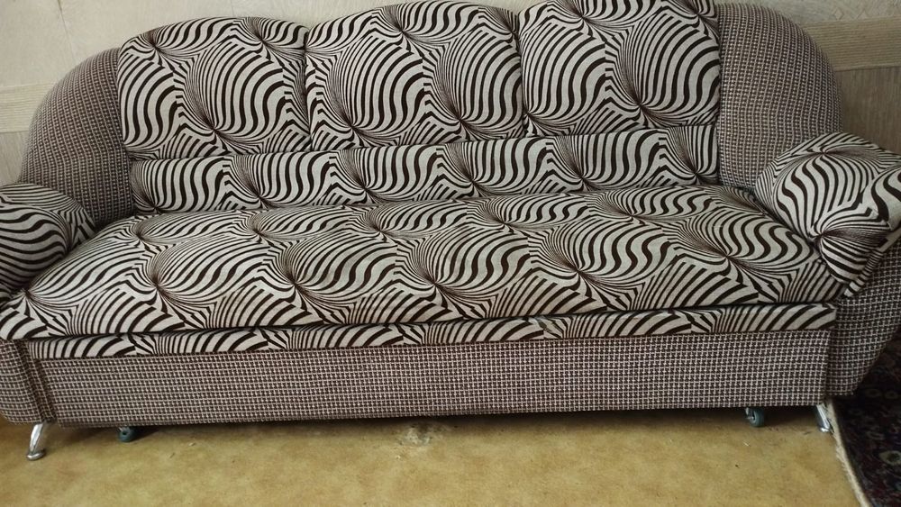 Продам раскладной диван