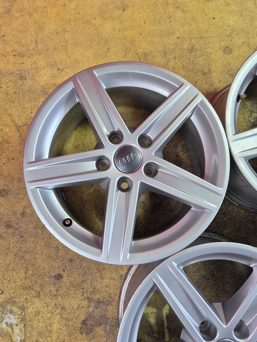 Jante Aliaj 5x112 16'' OEM AUDI A3 A4 A6 Q3 7J ET 40 CA NOI