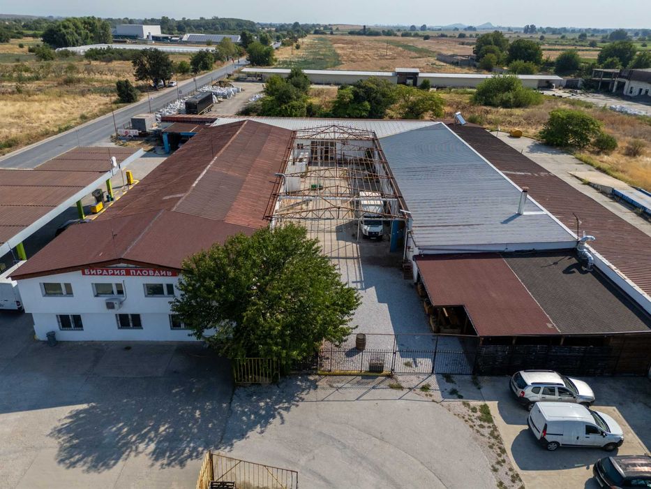 Дава се под наем Промишлена сграда в с. Йоаким Груево, Област Пловдив - 1400 кв.м за 2295 € - Снимка #6