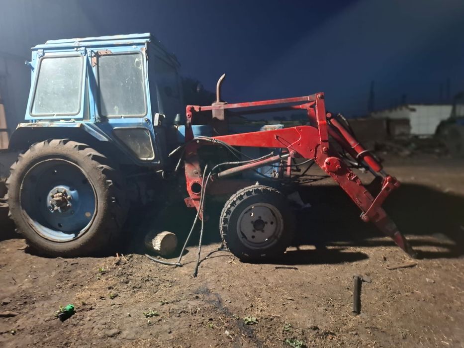 Продам два мтз 80,82