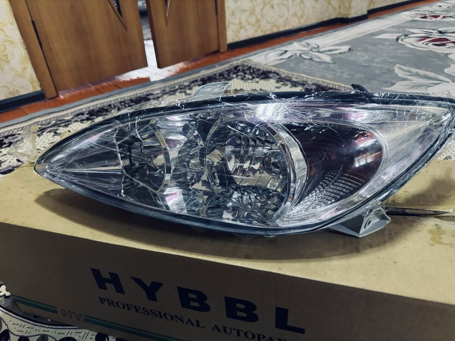 Тайота камри 30 фара