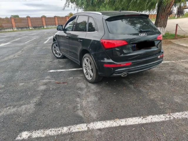 dezmembrez audi q 5 ,an 2015 ,2.0 d , cod motor cgl