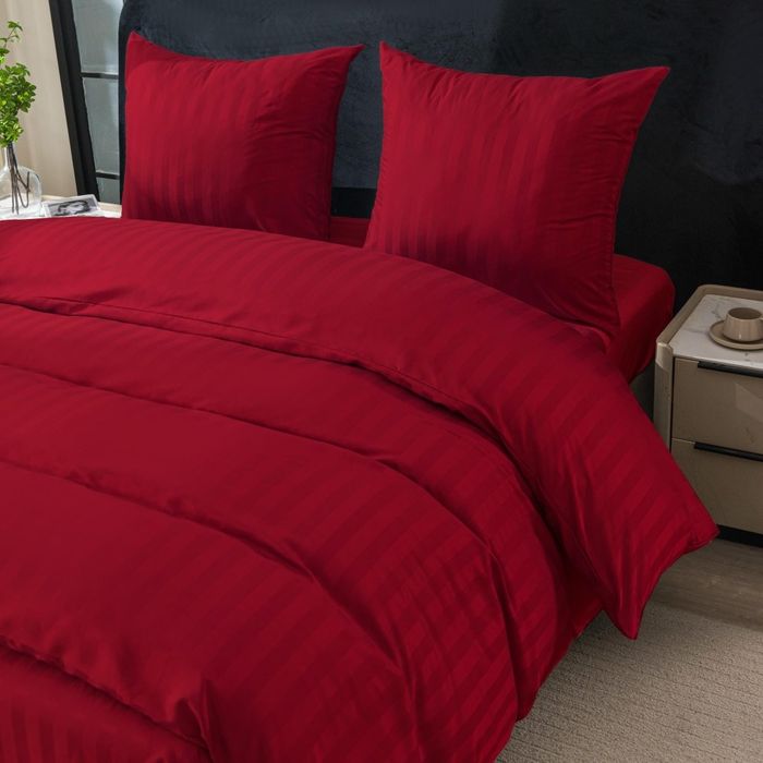 Спален комплект 3 части - 220x200 см с 2 калъфки, сатенени райета, микрофибър/памук, с цип, хипоалергенен - червен