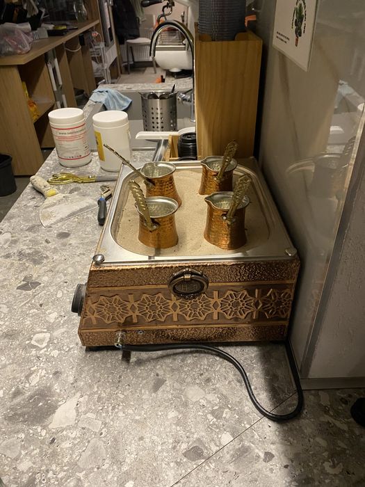 Продам кофеварку на песке