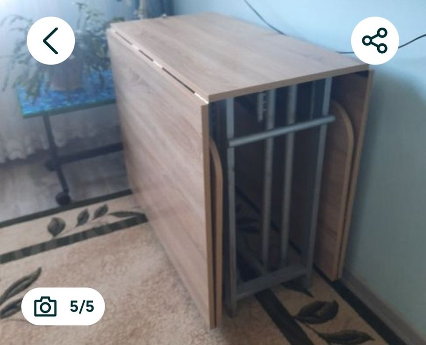 Стол в отличном состоянии