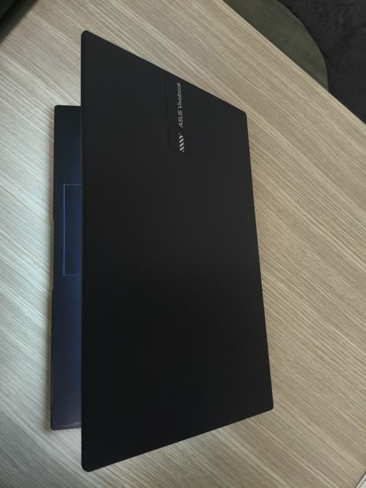 Asus Vivobook i3 12th, 8gb, 256gb ssd не дорого