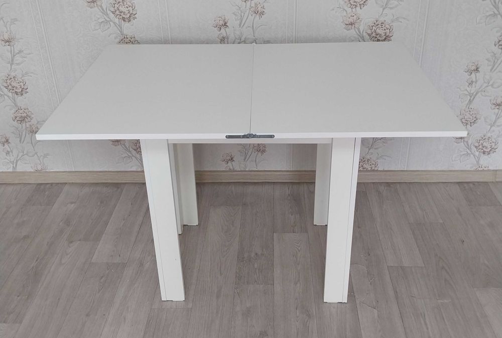 Продам            Стол