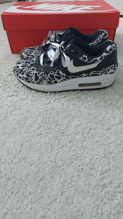 Дамски маратонки nike air max 1